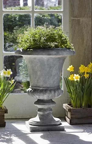 Campania Morganna Lite Urn