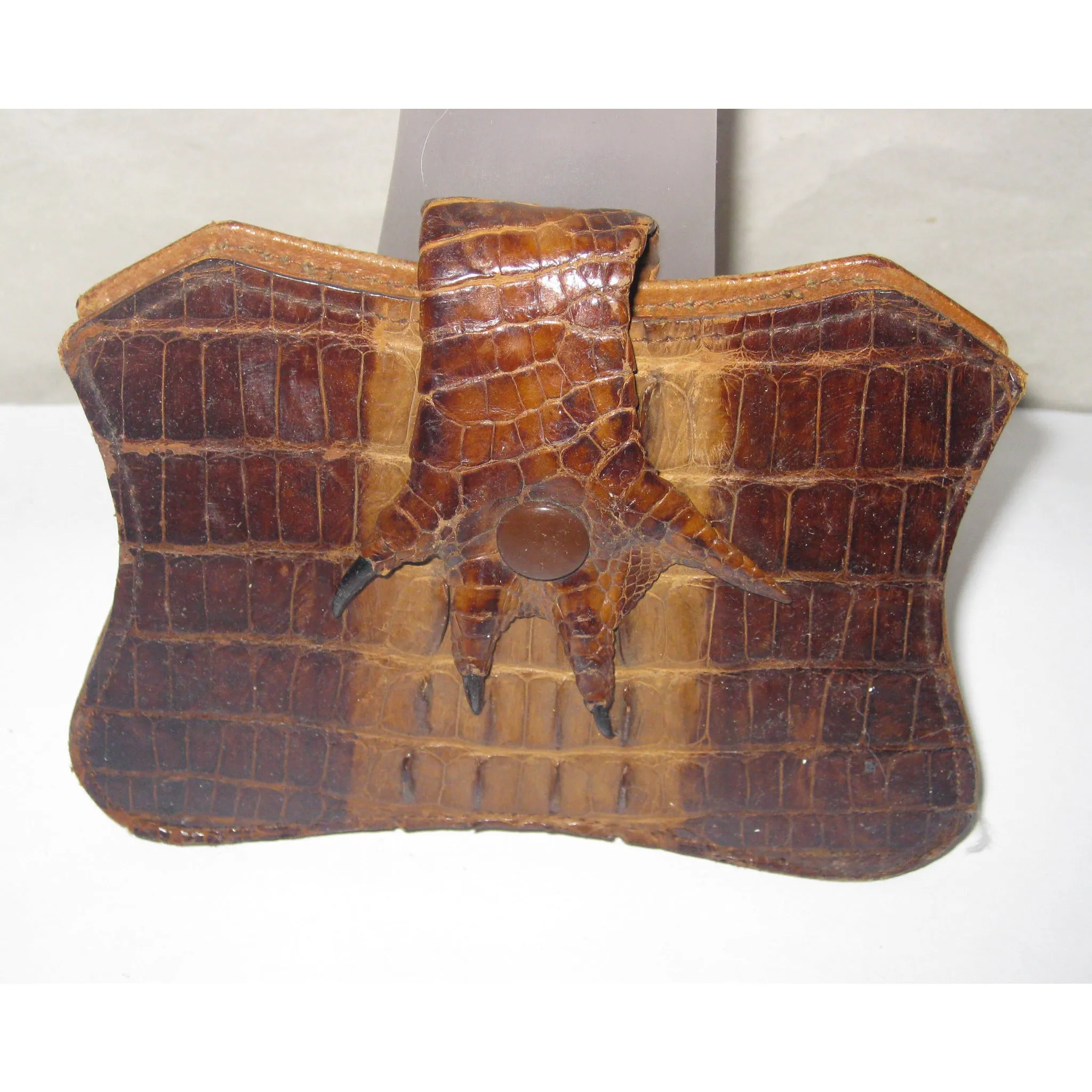 Hornback Claw Alligator Coin Purse